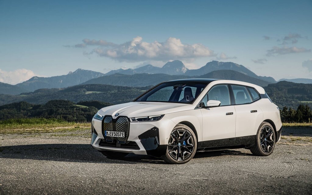 2025 BMW iX