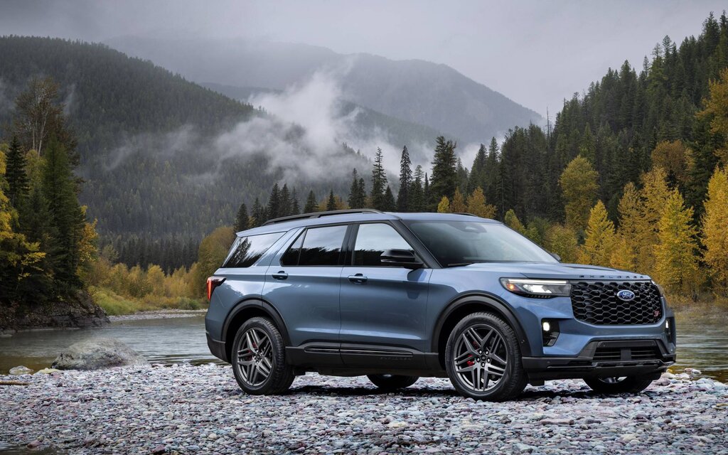 2025 Ford Explorer