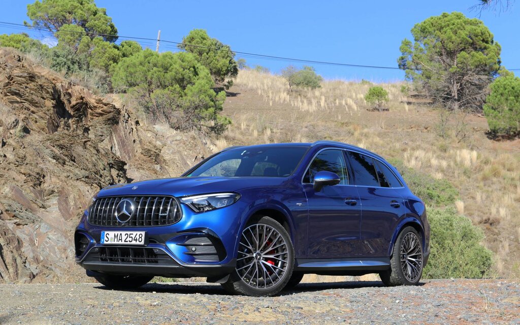 2025 Mercedes-Benz GLC