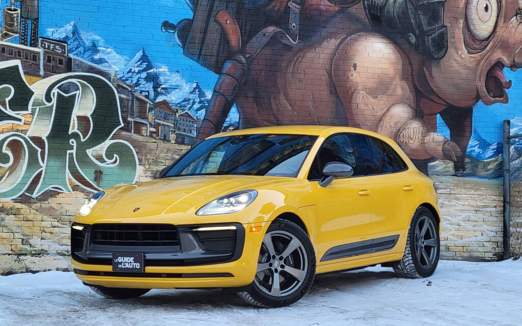 2025 Porsche Macan