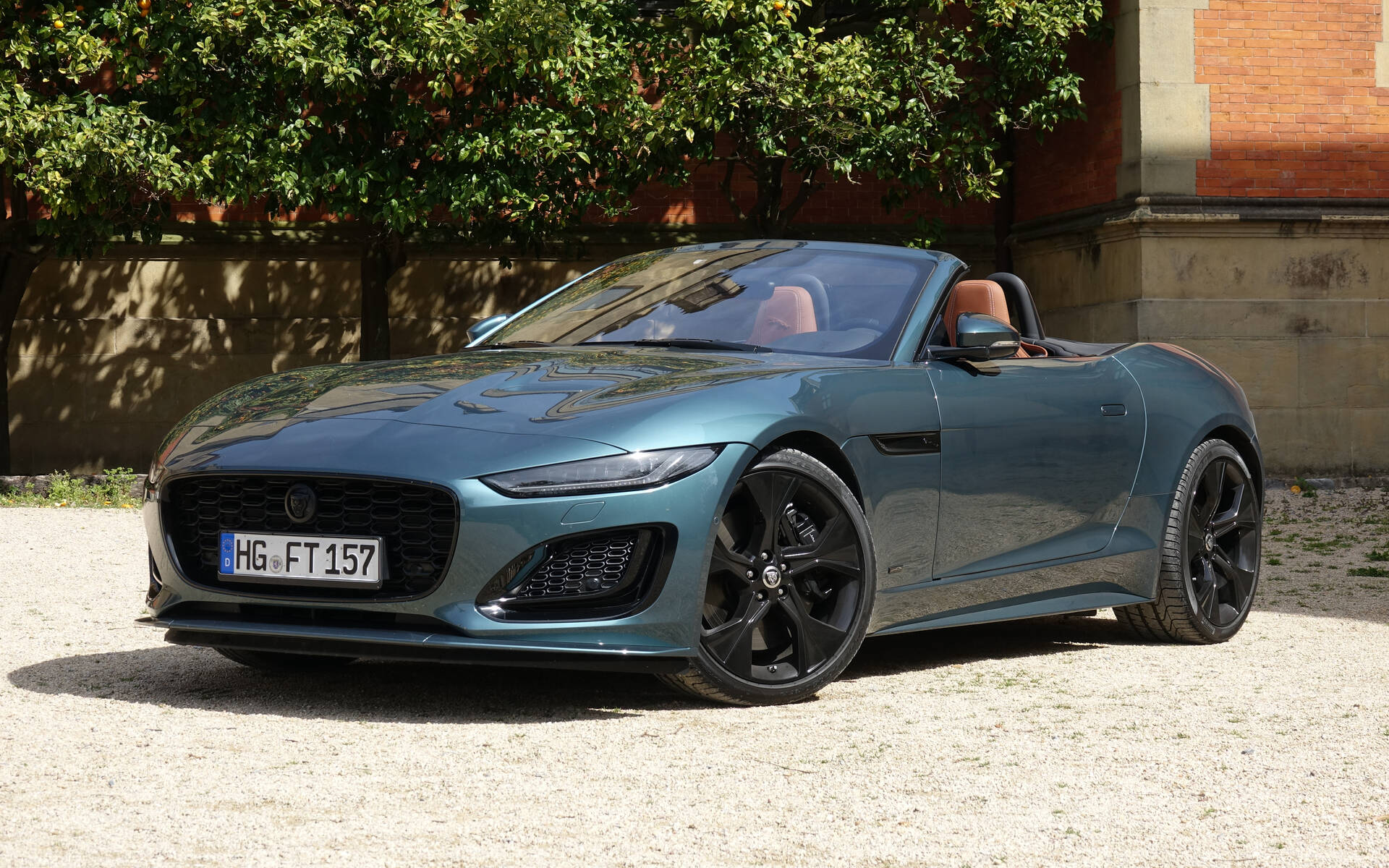 2024 Jaguar F-Type 75