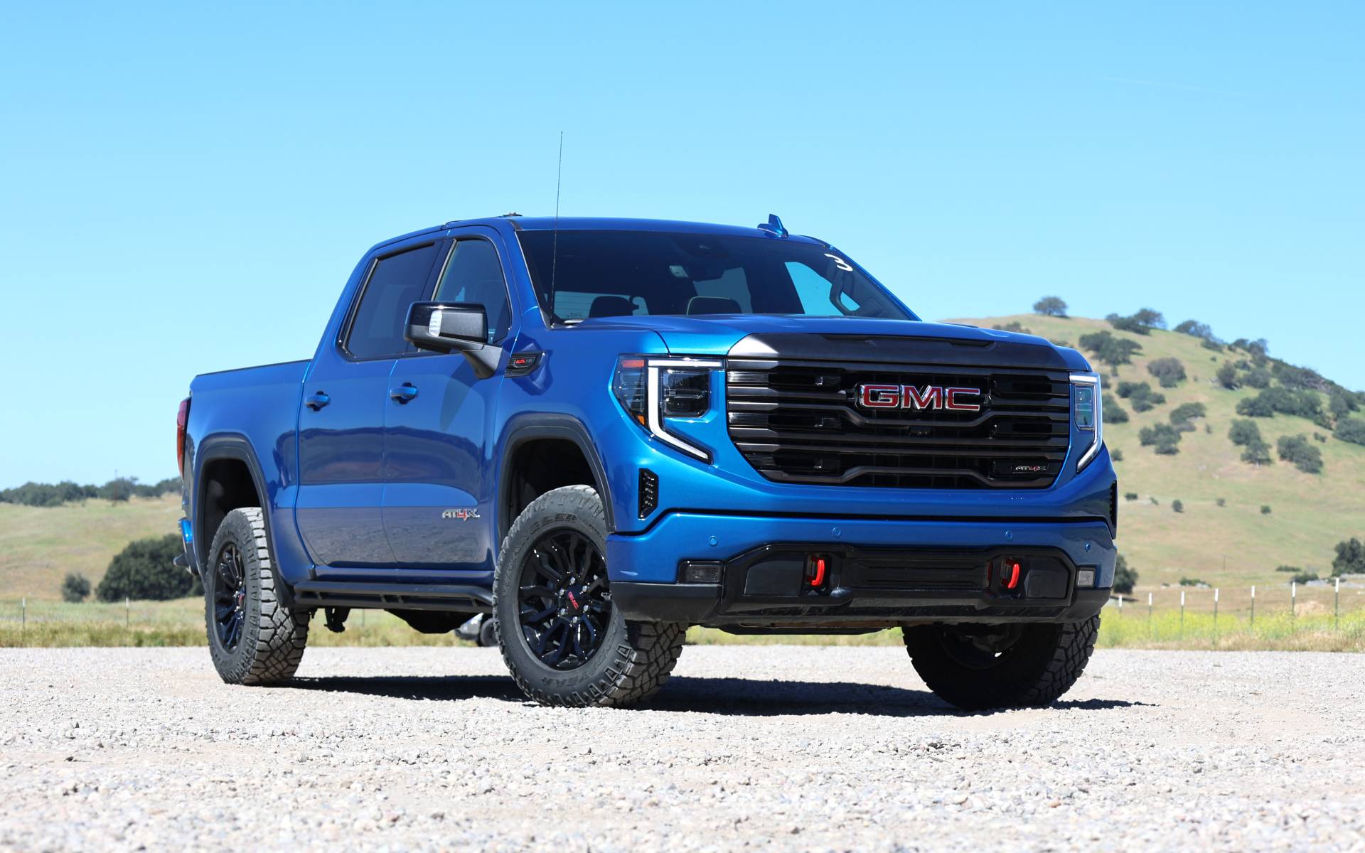 <p>GMC Sierra 1500 AT4X</p>