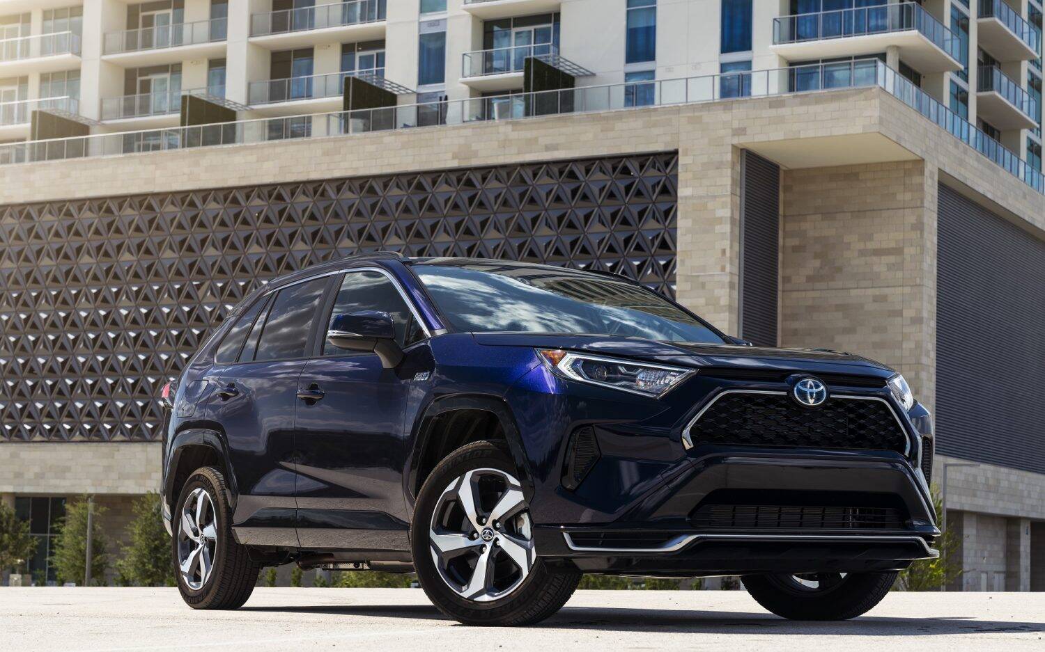 <p>Toyota RAV4 Plug-in Hybrid</p>