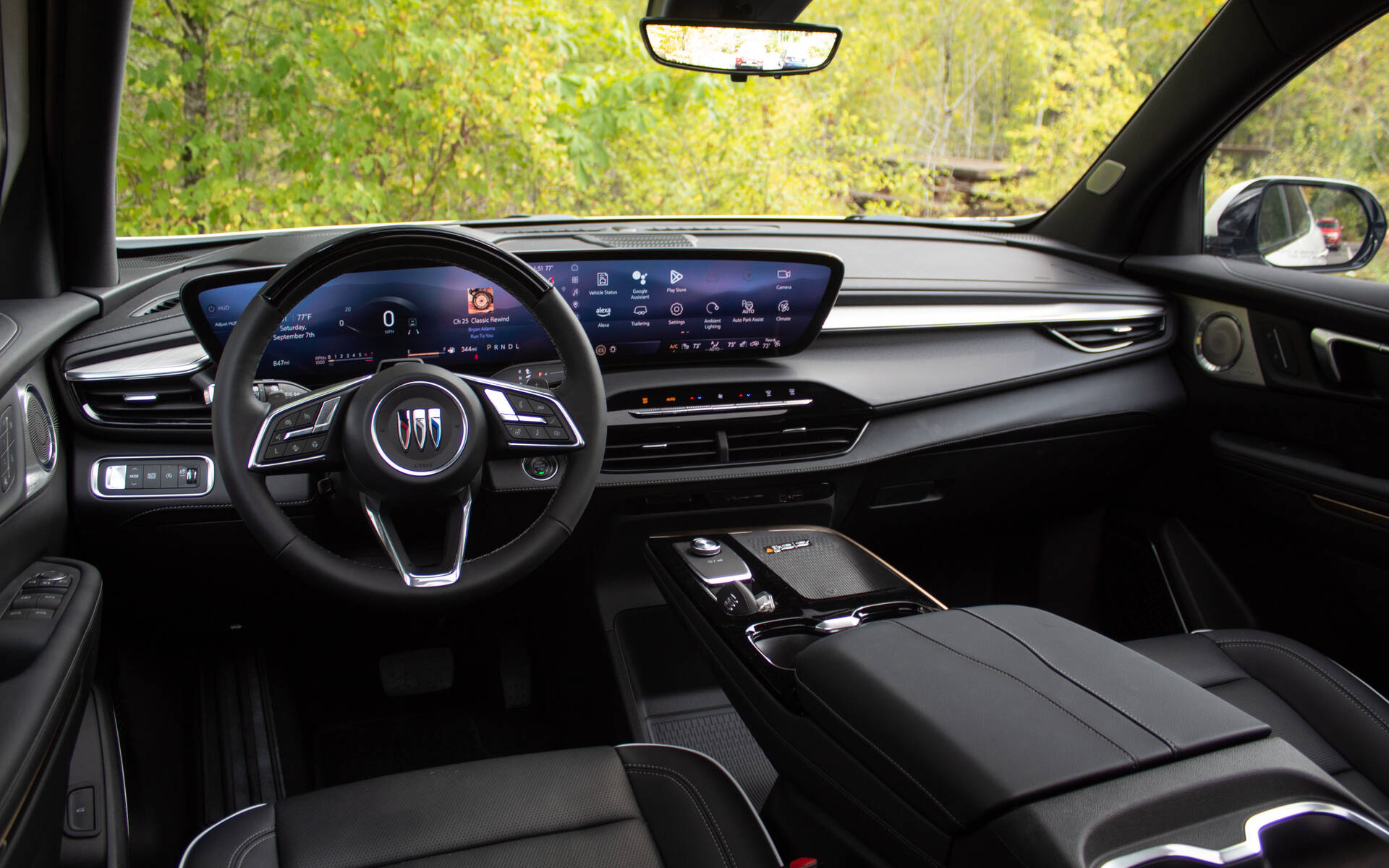 <p>Buick Enclave</p>
