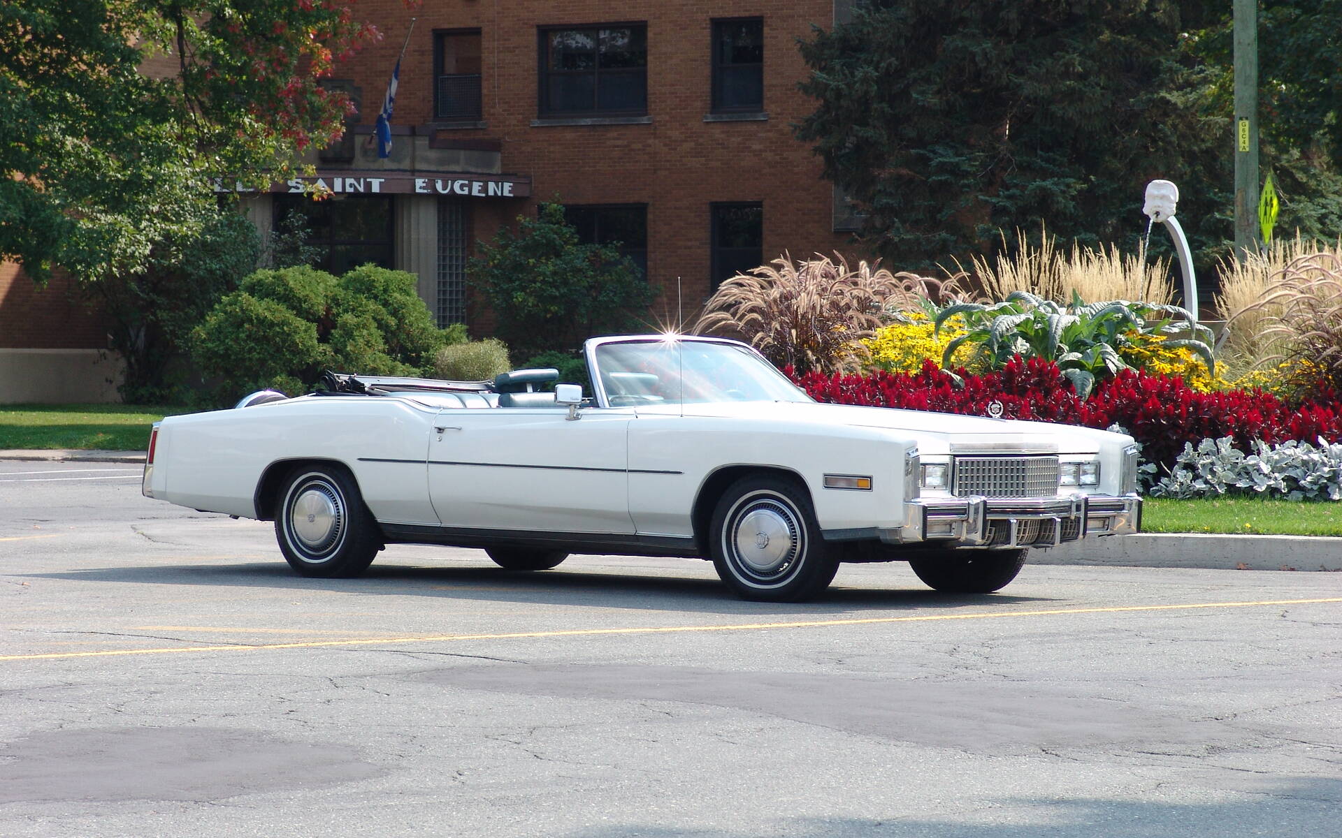 <p>1975 Cadillac Eldorado</p>