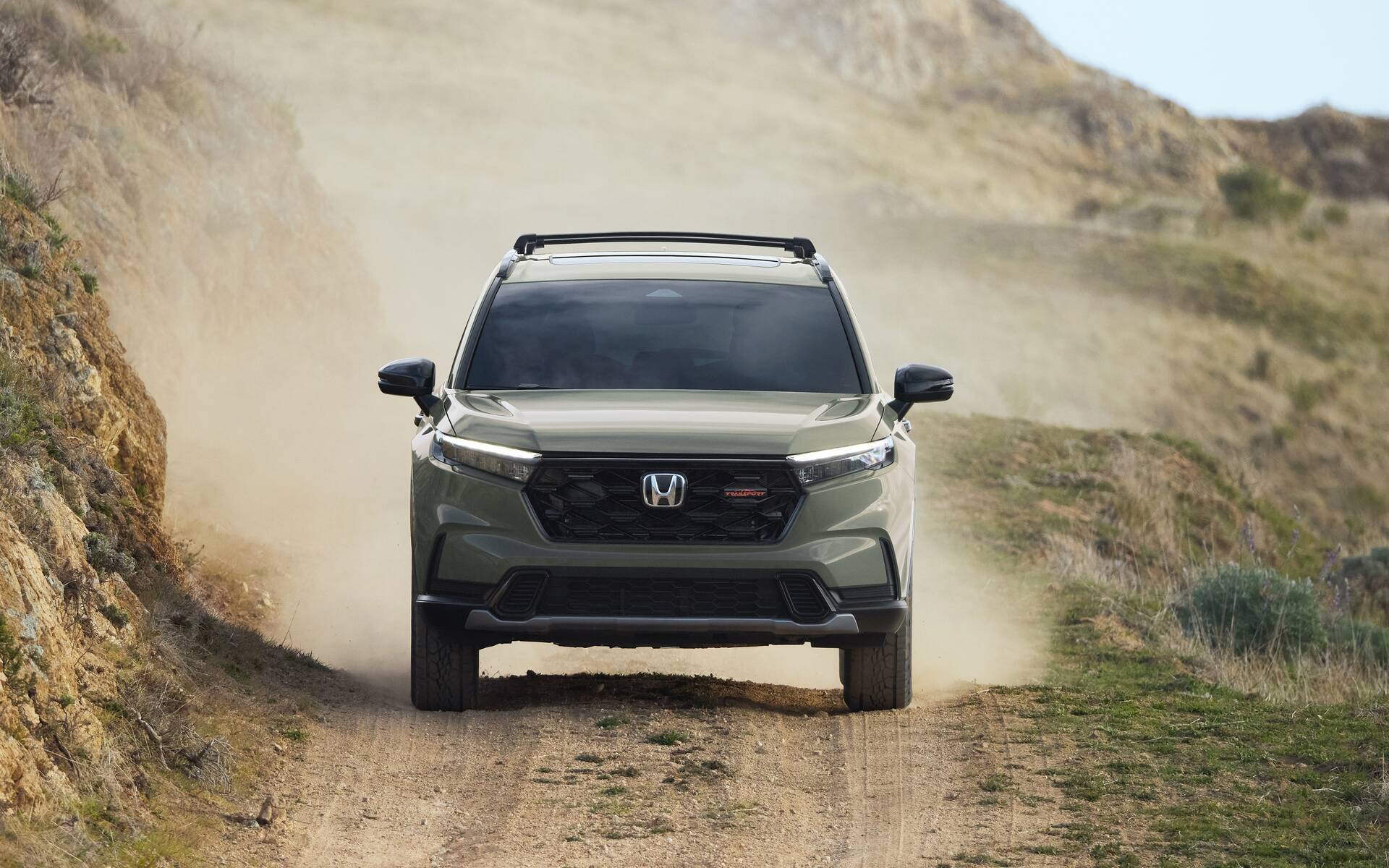 <p>Honda CR-V TrailSport</p>