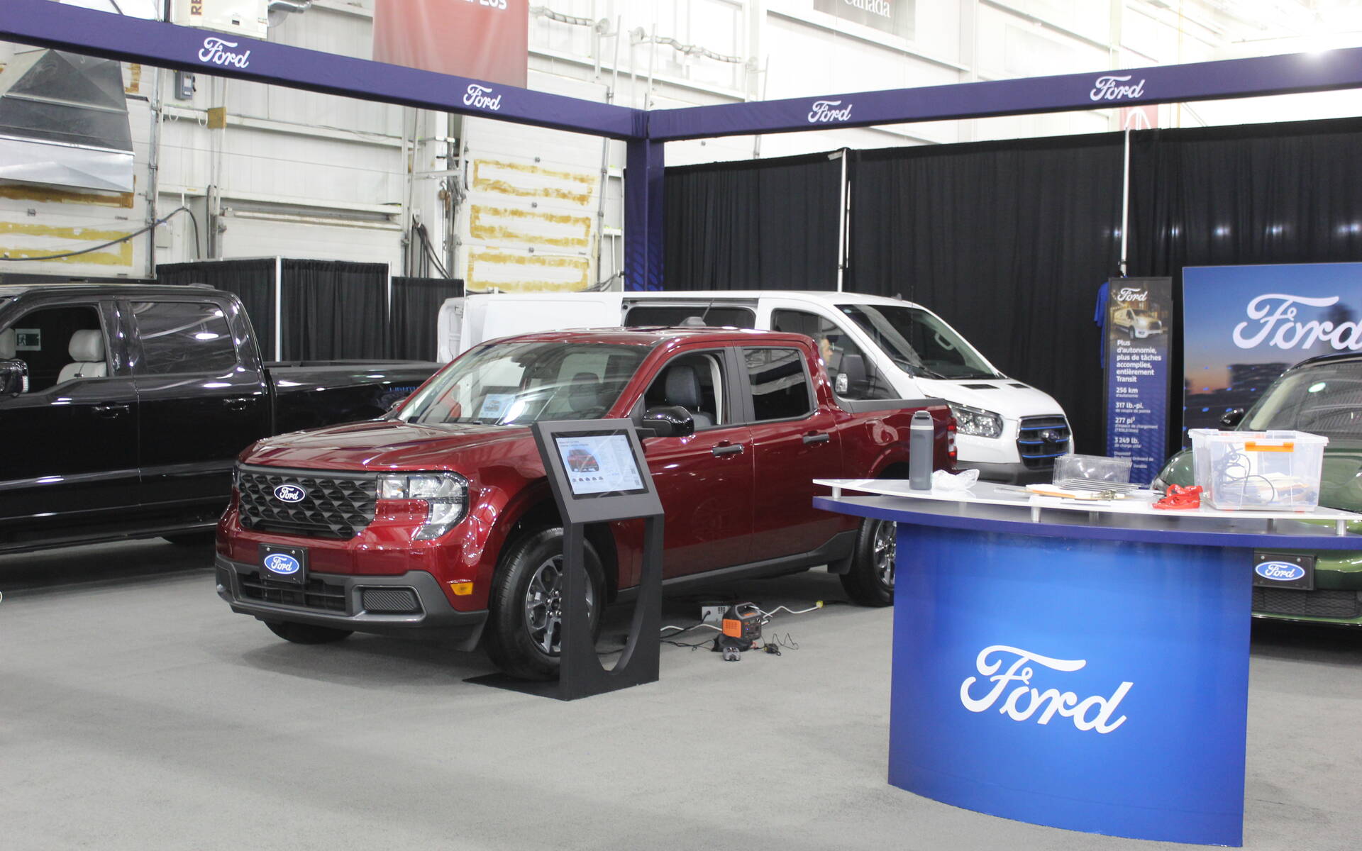 <p>2025 Ford Maverick Hybrid</p>